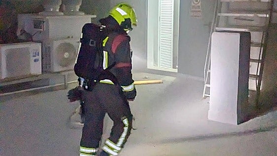 Torremolinos hotel fire: an off-duty firefighter and a cleaner go to the rescue