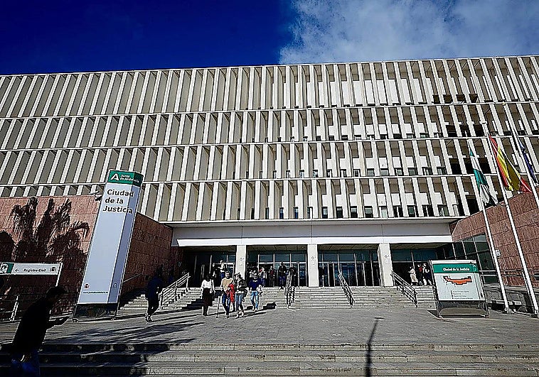 Malaga upholds landlord's right to recover flat and evict tenant after 54 years