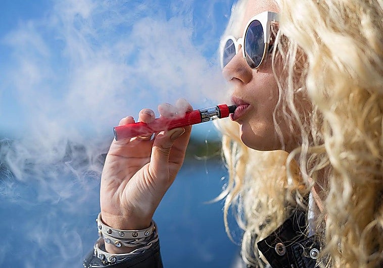 Spain's Youth Smoking Crisis: Under-24s Smoke Double the Average