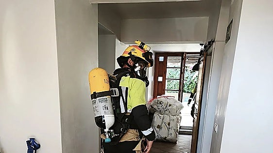 Malaga 112: sulphuric acid spill in student residence forces evacuation and injures four people