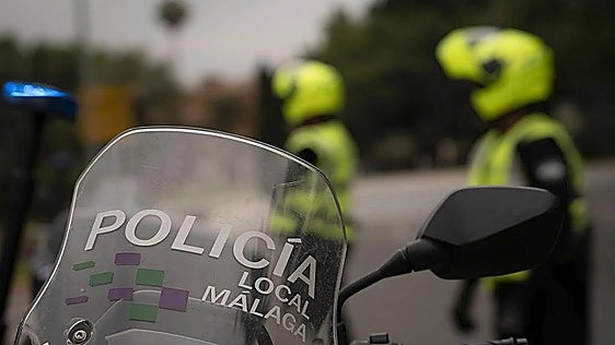Malaga high-speed chase in wrong traffic direction ends with driver with no licence under arrest