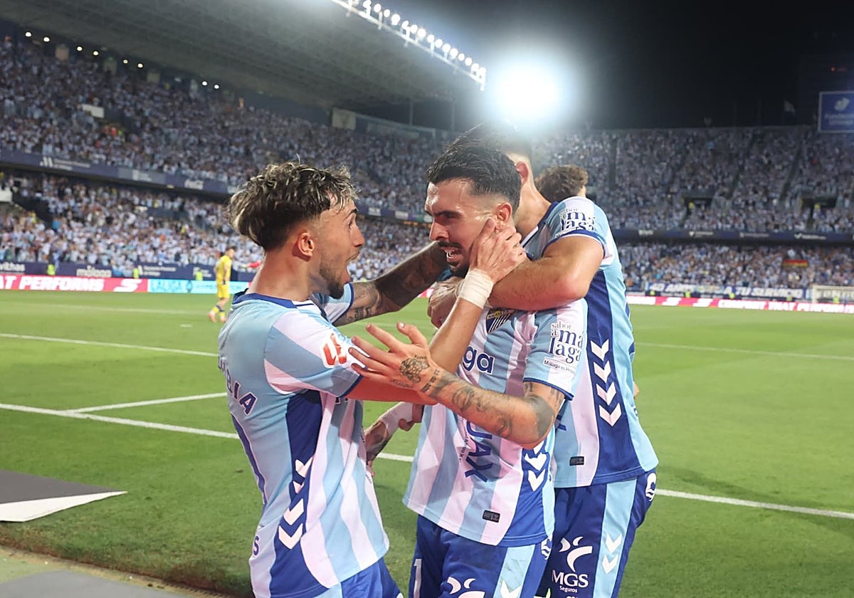 Joaquín Muñoz fires Malaga CF into the Segunda play-off final
