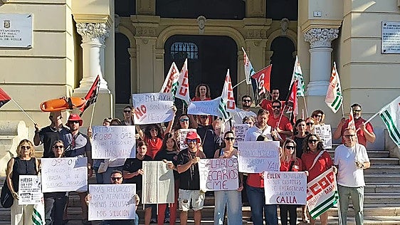 Malaga's fire department and Local Police emergency operators on the verge of indefinite strike