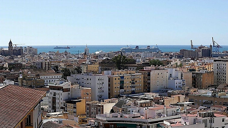 Flats in commuter towns now cost almost as much as homes in Malaga city