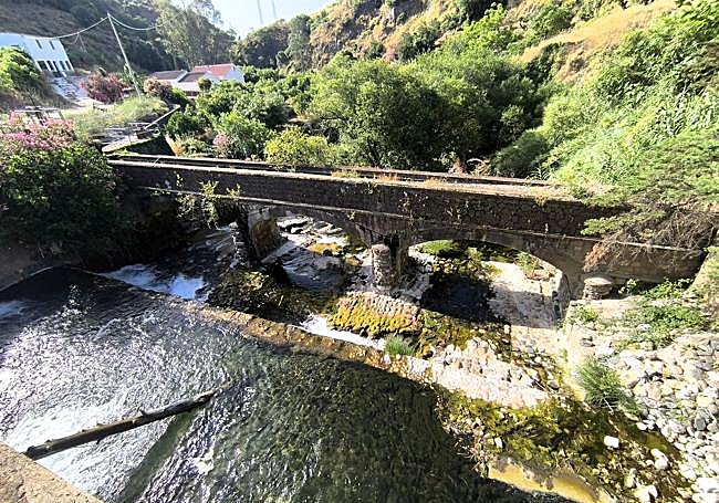 The old viaduct