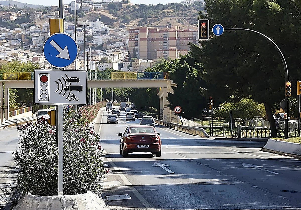 Malaga fines ambulance driver for running red light during emergency