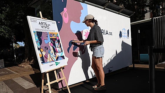 Malaga-based artist Isa Nieto paints her Feria poster live at Alameda Principal