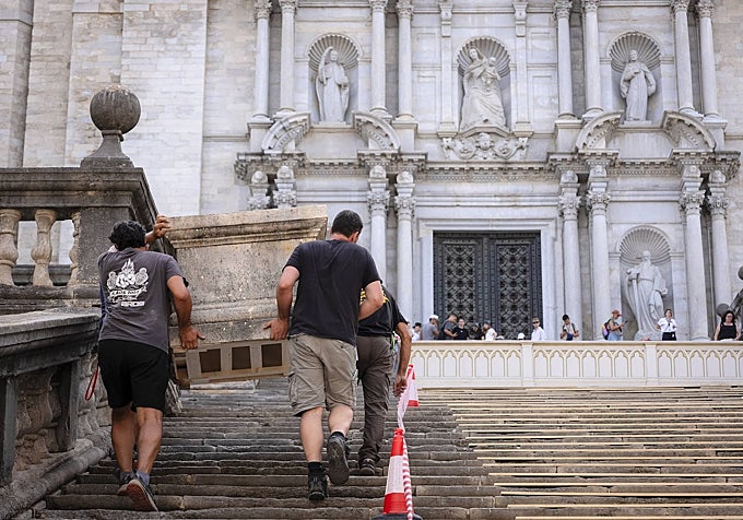 Preparations for the filming of Tangled in front of Girona Cathedral.