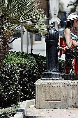 A group of girls cooling off in Malaga.