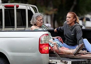People affected by the earthquakes that struck Venezuela.