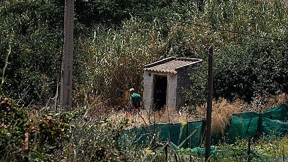 Three arrested after women's body found in well near Rincón de la Victoria
