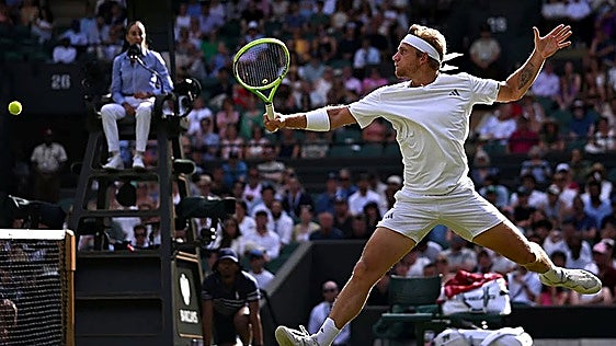 Alejandro Davidovich out of Wimbledon despite battling display in thriller
