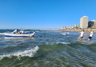 File photograph of the traditional tirada del copo fishing technique.