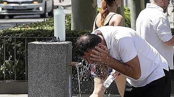 Malaga province enters week of extreme heat with 37C expected on Tuesday