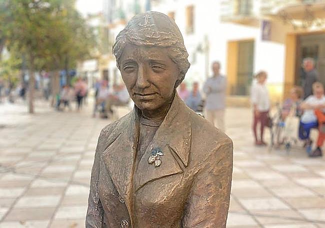 Statue in Vélez-Málaga.