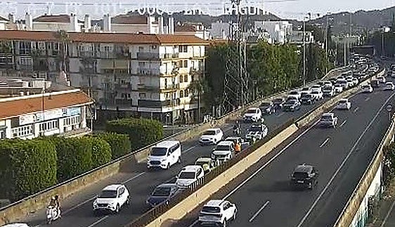 Tailbacks on the A-7 in Fuengirola following an accident involving four vehicles