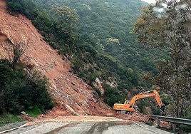Damage to a road in the interior of the province following last winter’s storms.