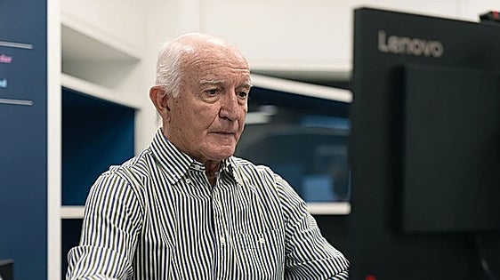 Spain tackles the elderly's biggest challenge: learning how to use online services