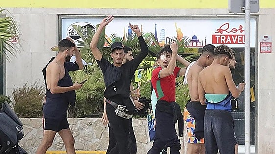 Ceuta calls for 'national emergency' following nearly 800 migrants' attempt to swim ashore in a single day