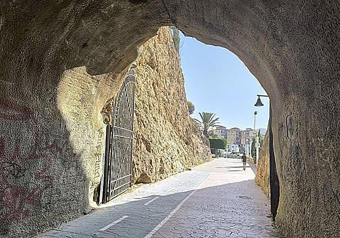 One of the old railway tunnels in El Cantal.