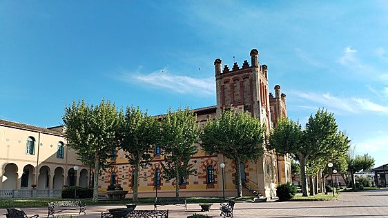 Inspired by the Alhambra, or the most mythical waters of Spain