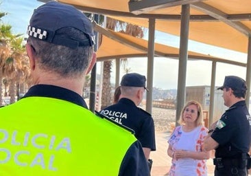 File photograph of Fuengirola Local Police officers.