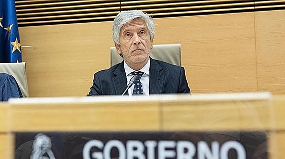 Spain's interior minister demands chief of police's explanation regarding report attributing raid in Ceuta to Moroccan forces