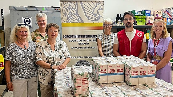 Soroptimist International supports 500 families in Mijas with food bank donation