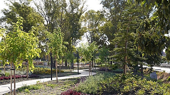 Estepona completing work on 20,000-square-metre park and upgrades to street lighting