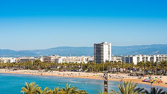 British tourist drowns after jumping from ferry near Salou
