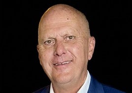 Jon W. Olsen, colaborador social of the AEAT since 2006.