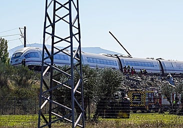 Toledo train crash: Guardia Civil investigate whether there was pressure to move trains and avoid further delays behind human error