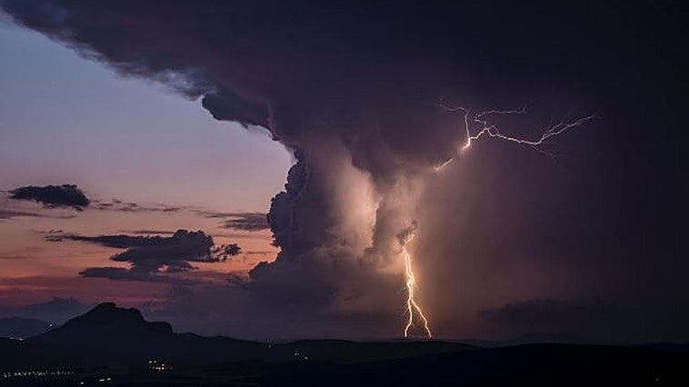 Malaga remembers three historic tornadoes and supercell that wreaked havoc in Campillos seven years ago