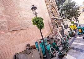 Work on the Sagrario church in Malaga.