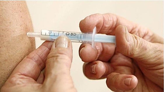 Malaga province needs 61 more nurses to ensure smooth running of flu vaccination campaign