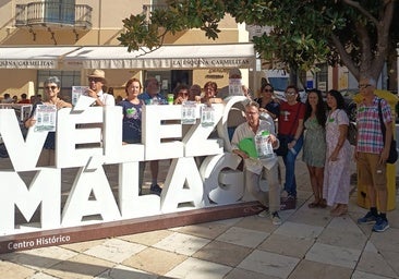 Members of the new neighbourhood group on Plaza de las Carmelitas, Vélez-Málaga.