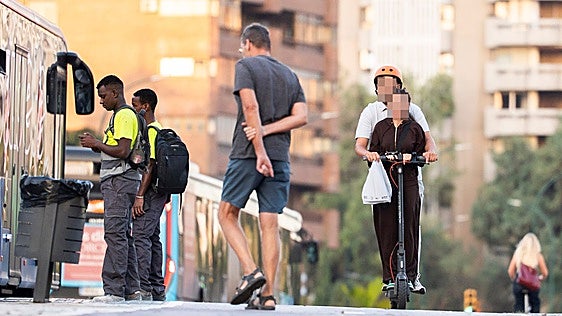 Malaga sees surge in severe e-scooter crashes requiring complex joint reconstruction surgery