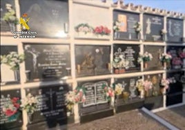 Two arrested for stealing items of sentimental value from a cemetery in Cordoba