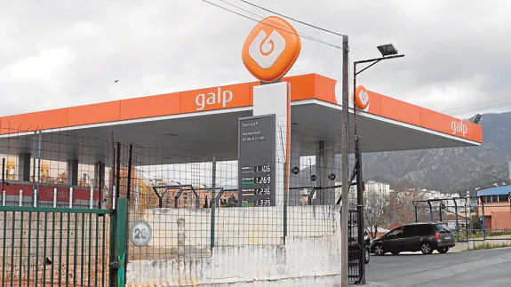 The Galp filling station on Las Albarizas industrial estate.
