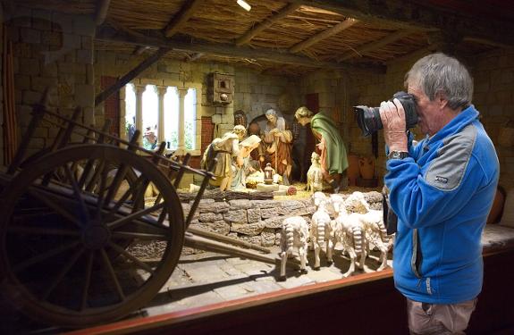 Fundraising, fencing and photographs