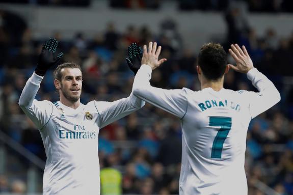 Gareth Bale needs to step up and take Cristiano's mantle. :: EFE