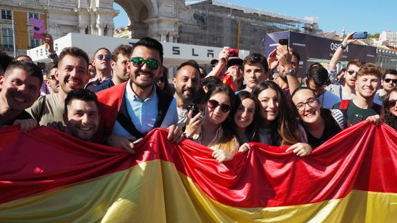Spanish supporters showed up in their hundreds.