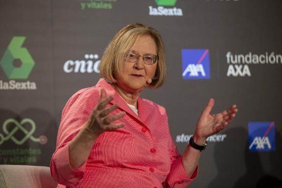 Elizabeth Blackburn. 