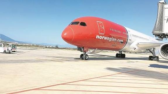 Norwegian puts 1.4 million seats on sale from Malaga Airport