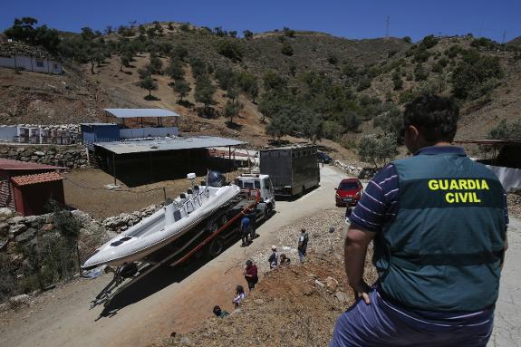 The speedboat was found in a rural near Malaga. 