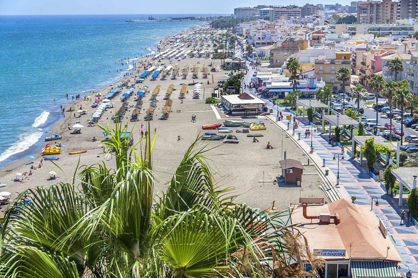 More than 100 fake designer goods are seized in clampdown on illegal street vendors in Torremolinos