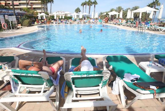 Thomas Cook collapse causes widespread disruption in Spain and affects 15 Costa hotels