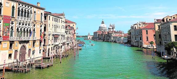 The iconic Grand Canal is largely devoid of visitors. 