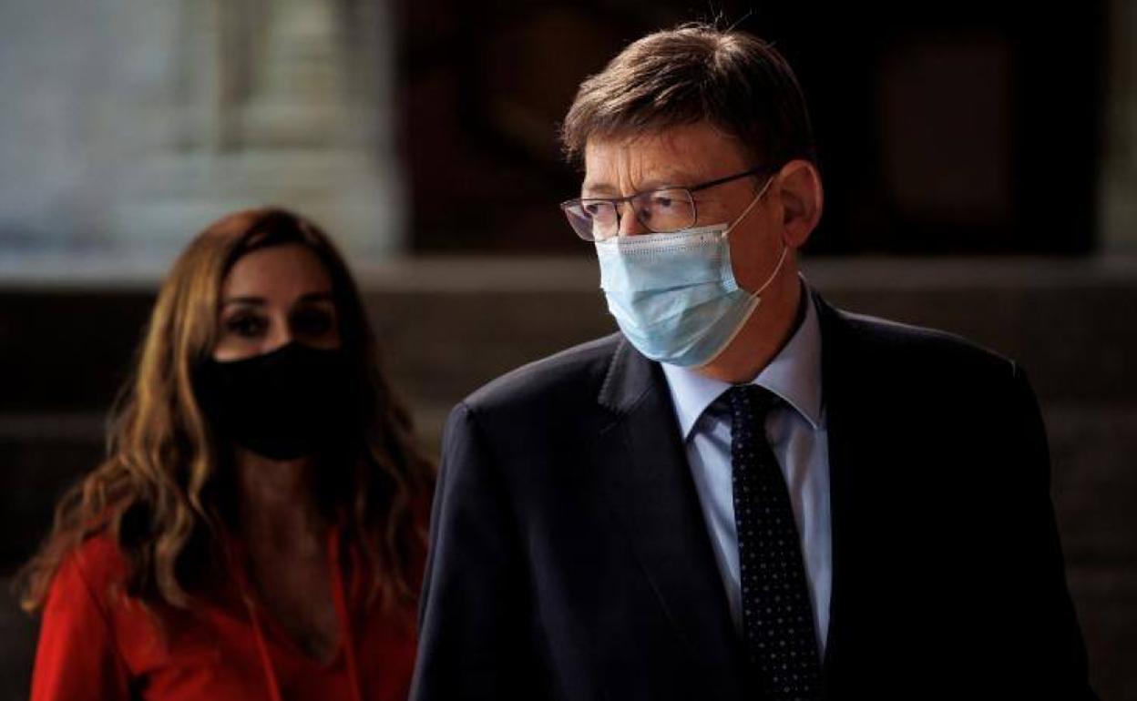 Ximo Puig, con la nueva consellera de Agricultura, Isaura Navarro