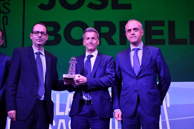 L empresa de Denia Borrell S.A, dedicada desde 1922 a fabricar maquinaria de pelar almendras y frutos secos